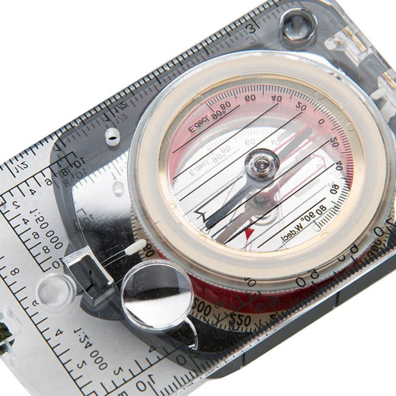Deluxe Orienteering Compass - close-up of the dial